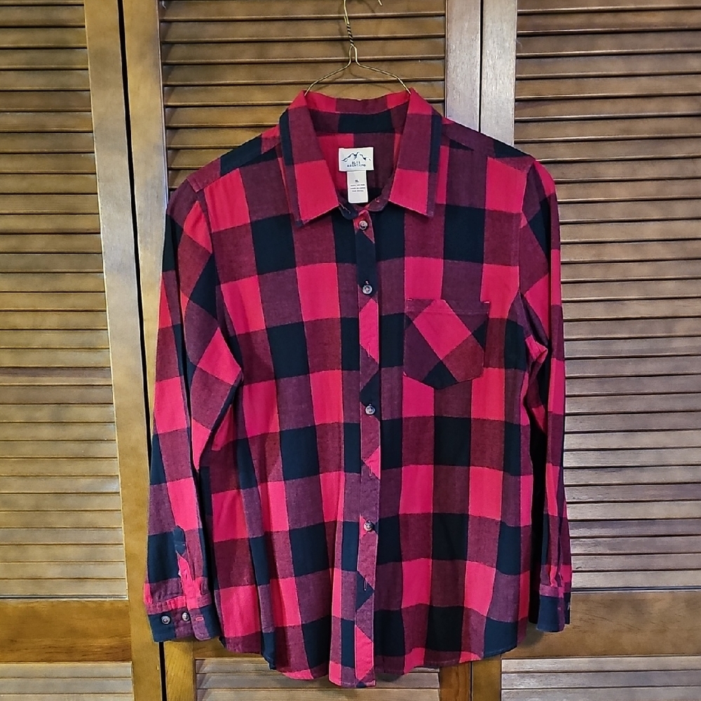Plaid Button Down Shirt - Red and Black